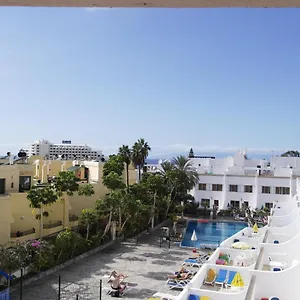 https://apartment-avenida-puig.tenerifehoteles.net